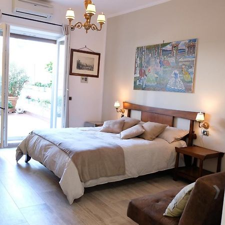 Casa Marina Bed & Breakfast Naples Exterior photo